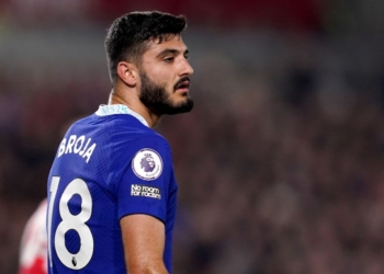 Armando Broja në listën e gjigantit evropian – pritet të largohet nga Chelsea në janar