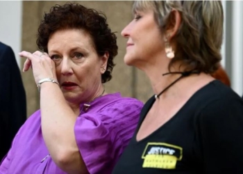 Lirohet pas 20 vjetësh burgim për pafajësi nëna australiane që akuzohej për vrasjen e fëmijëve të saj