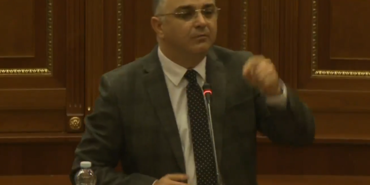 Shqyrtimi i projektligjit mbi ndarjet buxhetore, Tahiri: Është dokument puro politik