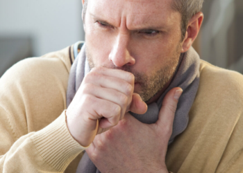 Disa metoda shtëpiake për të mposhtur dhimbjen e fytit