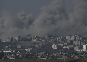 Izraeli vazhdon me bombardimet e Gazës, përfshirë edhe zonat ku u tha civilëve të iknin