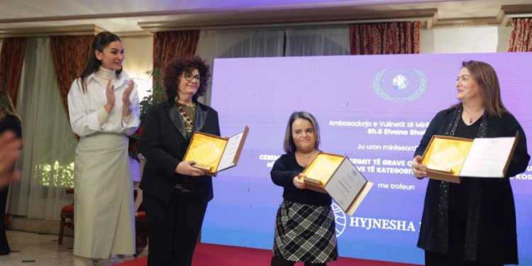 Rama: Mirënjohje për të gjitha gratë që luftojnë për të drejtat e barabarta