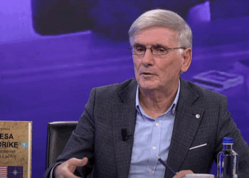 Buxhovi tregon se si erdhi Rugova në krye të LDK-së