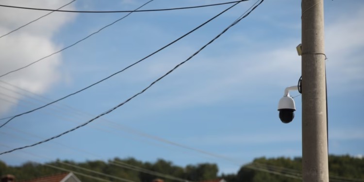 Sekuestrohen kamera të sigurisë në fshatra të banuara me serbë në rajonin e Gjilanit