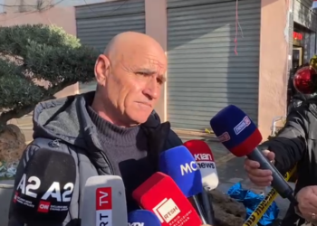 Zjarri në Lushnjë, shefi i zjarrfikëses: Rrezikuan jetën 10 qytetarë