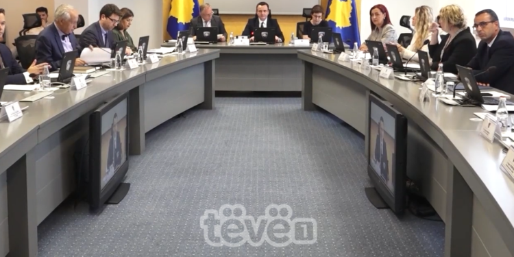 Qeveria mban mbledhje elektronike, merr tri vendime