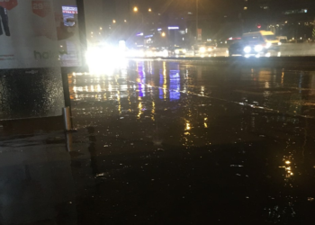 Rruga Ferizaj – Prishtinë në disa vende e pakalueshme, shkak reshjet e shiut