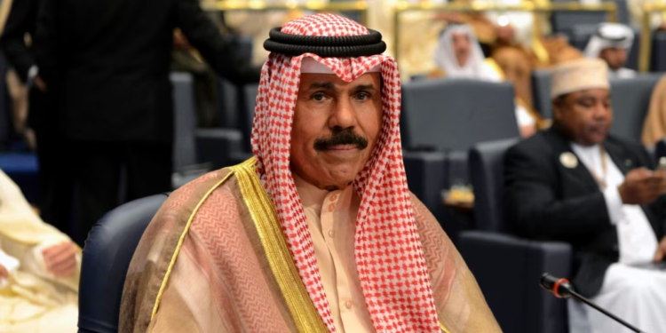 Vdes lideri i Kuvajtit Nawaf al-Ahmed në moshën 86-vjeçare