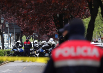 SPAK-u lëshon urdhërarreste për dhjetëra zyrtarë dhe ish-zyrtarë