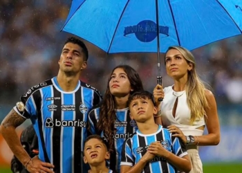 Suarez mbyll aventurën në Brazil, shënon golin numër 555 në karrierë