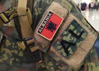 Shqipëria po e forcon ushtrinë, shkak edhe situata në veriun e Kosovës