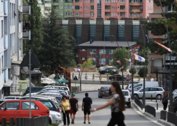 Zvarritet procesi për largimin e kryetarëve të komunave në veri