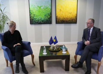 Bislimi falënderon Von Cramon për kontributin e saj në heqjen e vizave për Kosovën