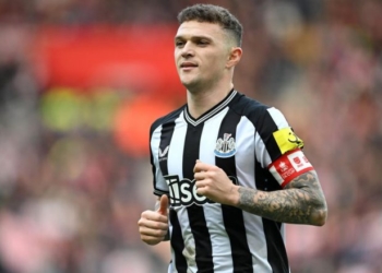 Trippier mund të marrë një bonus mahnitës që lojtarët e Ligës Premier rrallë e marrin nëse transferohet te Bayerni