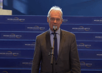 Vuçiq: Do të nëshkruajmë dy protokolle për tregun e lirë të punës në Tiranë, Shkup dhe Beograd