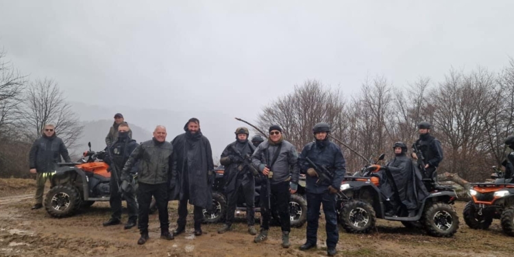 Sveçla në veri: Policia me vigjilencë po mbron kufijtë e vendit