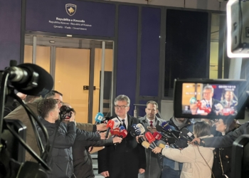 Lajçak: Komentet e Kurtit dhe Bislimit do t’i dërgoj te Shtetet Anëtare