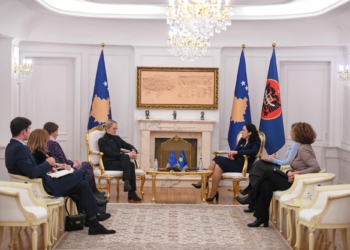 Osmani i thekson Von Cramonit rëndësinë e heqjes së masave