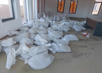 Policia: Grupet terroriste kishin plan të sulmonin, nëse tentohej largimi i barrikadave