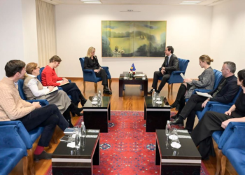 Kurti takohet me Von Cramonin, flasin për zgjedhjet evropiane