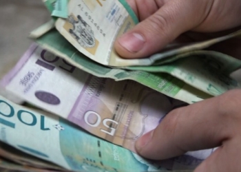 Kosova humb miliona euro nga përdorimi i dinarit serb