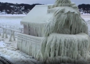 ​Më shumë se 90 të vdekur pas stuhive të ashpra të dimrit në SHBA