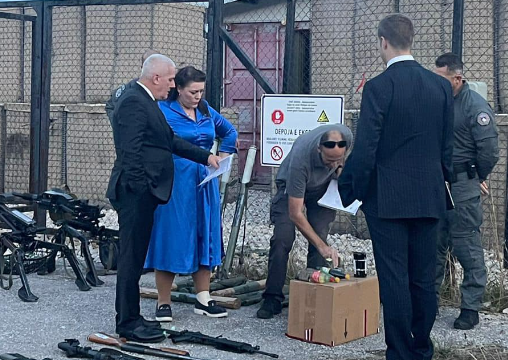 Kearns falënderon Cameronin që ndau njohuritë e qeverisë britanike për terrorizmin e 24 shtatorit