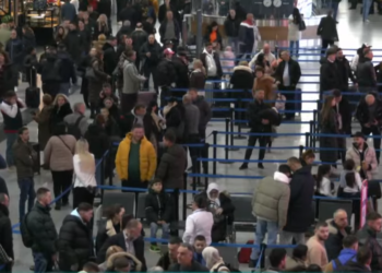 Hiqen vizat për udhëtime në zonën Schengen