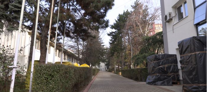 Vdes gruaja serbe në Shtëpinë e Pleqve, rasti po hetohet