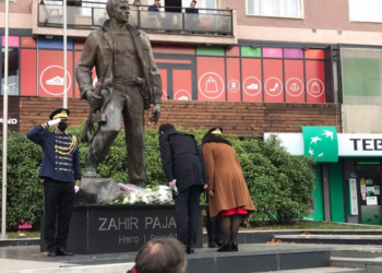 Osmani bën homazhe te shtatorja e Zahir Pajazitit