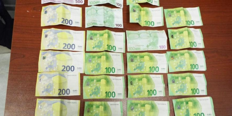 Parandalohet kontrabanda e mbi 4 mijë eurove në qendrën e paraburgimit në Prishtinë
