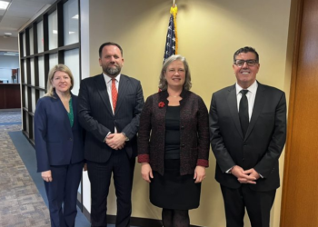 Haziri dhe Rukiqi takohen me drejtoreshën e Zyrës për Evropën Qendrore në DASH