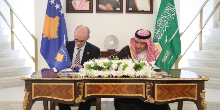 Hiqen vizat për bartësit e pasaportave diplomatike dhe zyrtare, Kosovë-Arabi Saudite