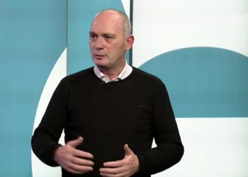 Humolli:Tranzicioni politik ka përfunduar me Albin Kurtin, VV-ja s’mund t’i marrë më 51%