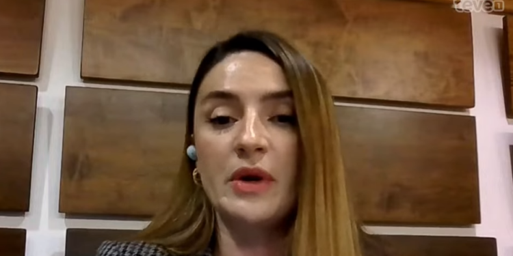 Kastrati tregon se si kosovarët mund t’i marrin pensionet e Serbisë pas ndalimit të dinarit