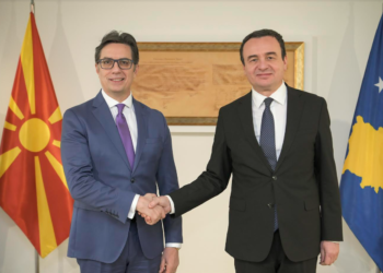 Kurti e Pendarovski thonë se raportet në mes dy vendeve janë të mira