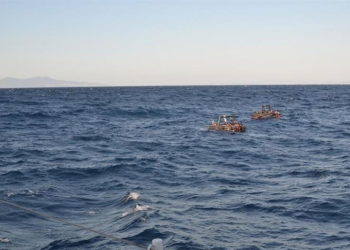 Katër emigrantë humbin jetën në përpjekje për të kaluar Kanalin e La Manshit