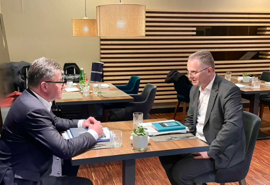 Lajçak thotë se me Bislimin u pajtuan që zbatimi i shpejtë i marrëveshjeve është urgjent