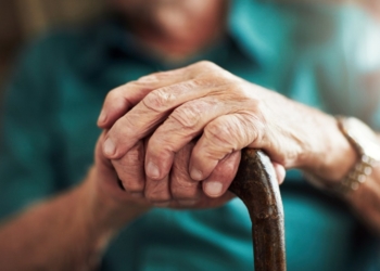 Këto janë arsyet përse njeriu plaket më shpejt në dimër