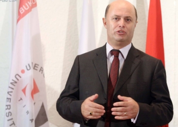 Shqipëria kërkon nga Kosova themelimin e Asociacionit të komunave me shumicë serbe.