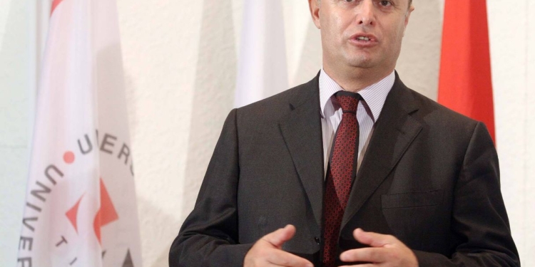 Shqipëria kërkon nga Kosova themelimin e Asociacionit të komunave me shumicë serbe.