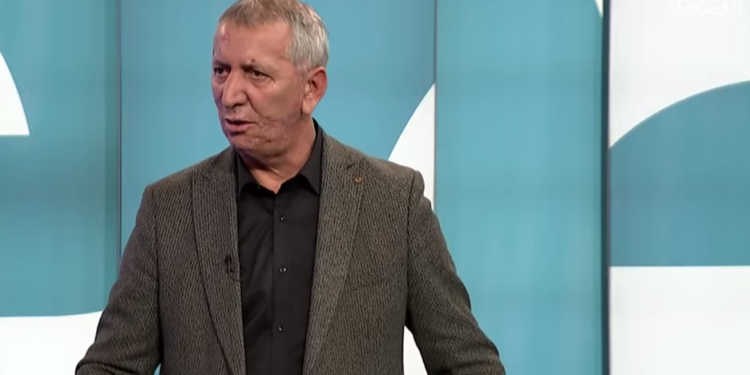 Quni demanton Vetëvendosjen: Kërkesën për Javelina e bëra unë