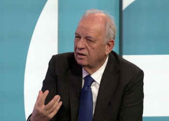 Ish-ministri i Arsimit kërkon ligj për mbrojtjen e gjuhës