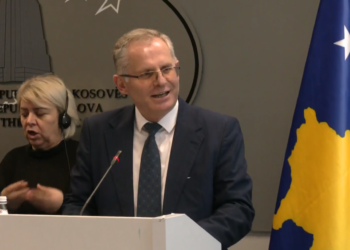 Bislimi pas takimit me ministrin çek: Procesi i dialogut, duhet të ndahet nga procesi i integrimit të Kosovës