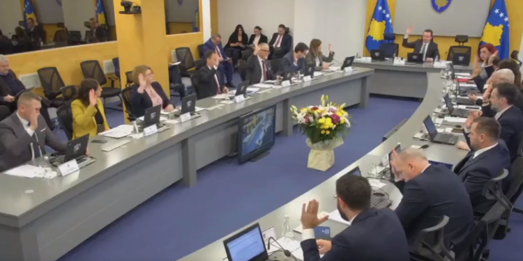 Miratohet projektligji për të drejtat pronësore të shtetasve të huaj