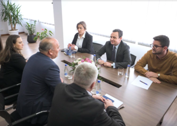 Qeveria mbështet realizimin e projekteve infrastrukturore në Podujevë