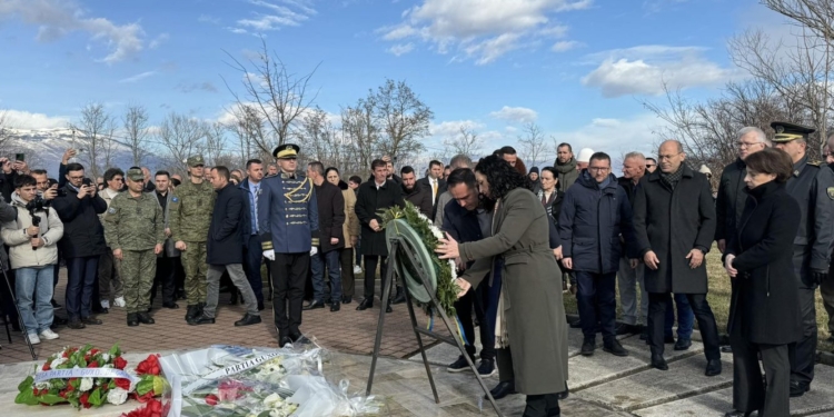 Përkujtohen Jusuf e Bardhosh Gërvalla – Krerët e shtetit i quajtën këto vrasje si goditje të popullit shqiptar