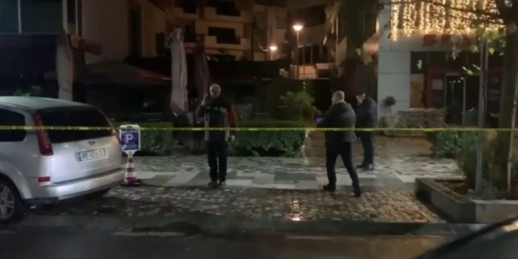 Policia konfirmon se një 22-vjeçar është vrarë në Vlorë