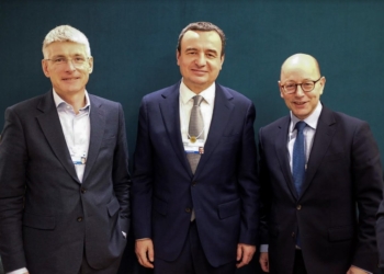 Kurti në Davos: Zhvillimet pozitive në ndërmarrjen e Telekomit si rezultat i menaxhimit të mirë