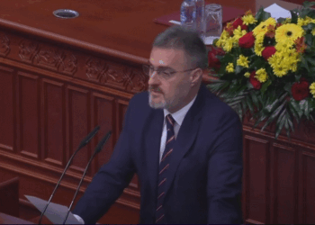 Aziri: Jam i lumtur se do të votojmë për kryeministrin shqiptar